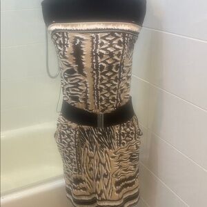 Chic Strapless Print Dress